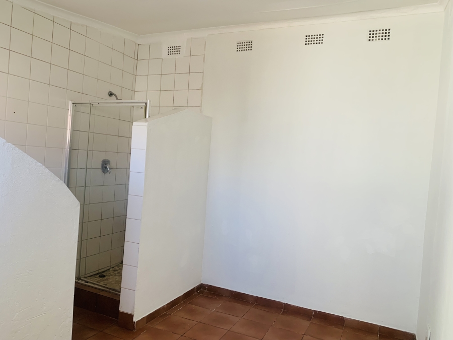 To Let 1 Bedroom Property for Rent in Orange Grove Gauteng
