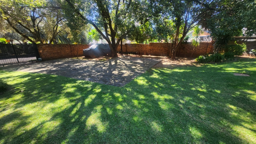 3 Bedroom Property for Sale in Hennopspark Gauteng
