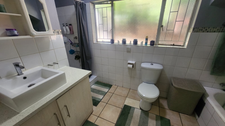 3 Bedroom Property for Sale in Hennopspark Gauteng