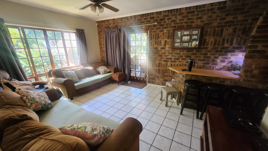 3 Bedroom Property for Sale in Hennopspark Gauteng