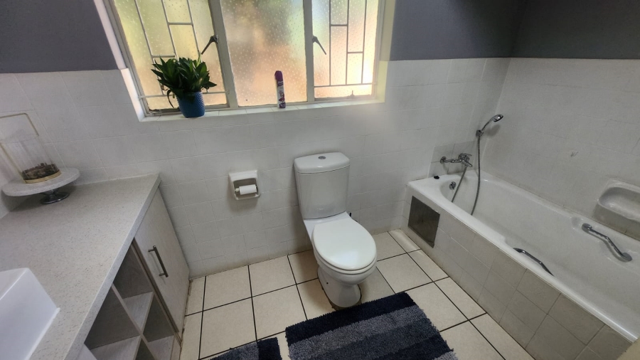 3 Bedroom Property for Sale in Hennopspark Gauteng