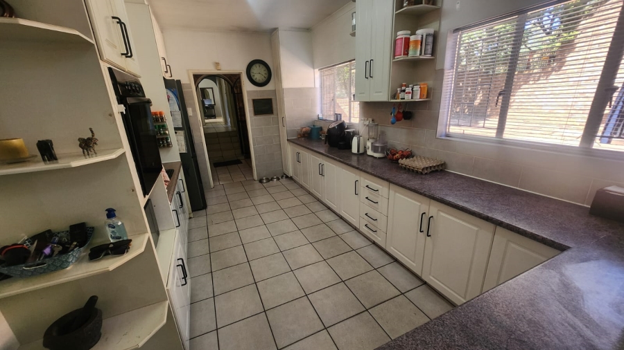 3 Bedroom Property for Sale in Hennopspark Gauteng