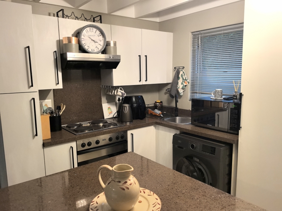 1 Bedroom Property for Sale in Fourways Gauteng