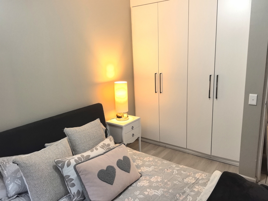 1 Bedroom Property for Sale in Fourways Gauteng