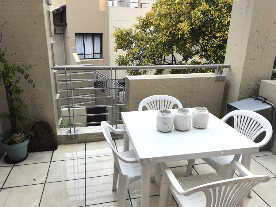1 Bedroom Property for Sale in Fourways Gauteng