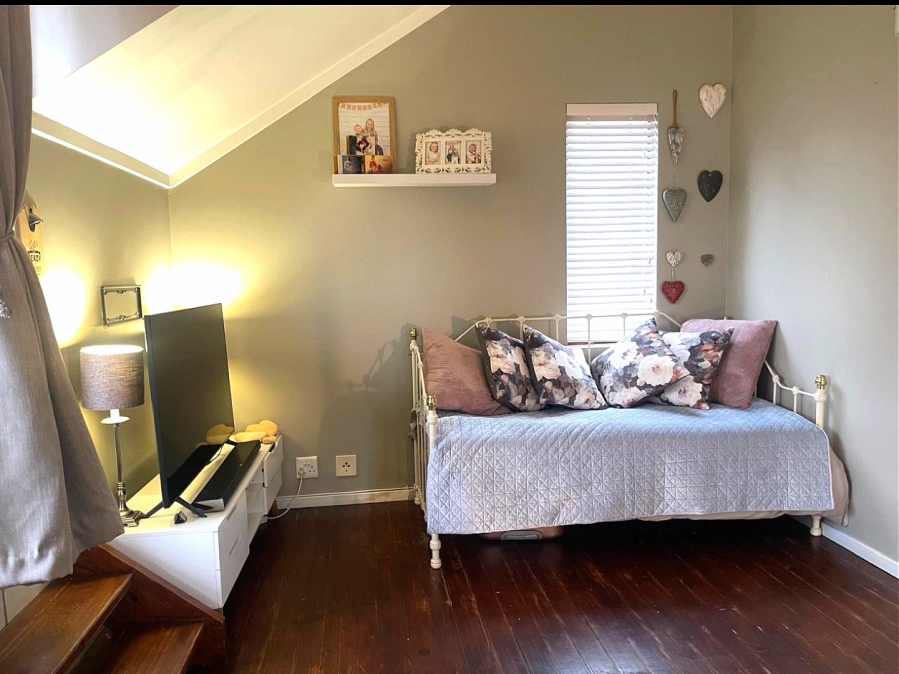 1 Bedroom Property for Sale in Fourways Gauteng