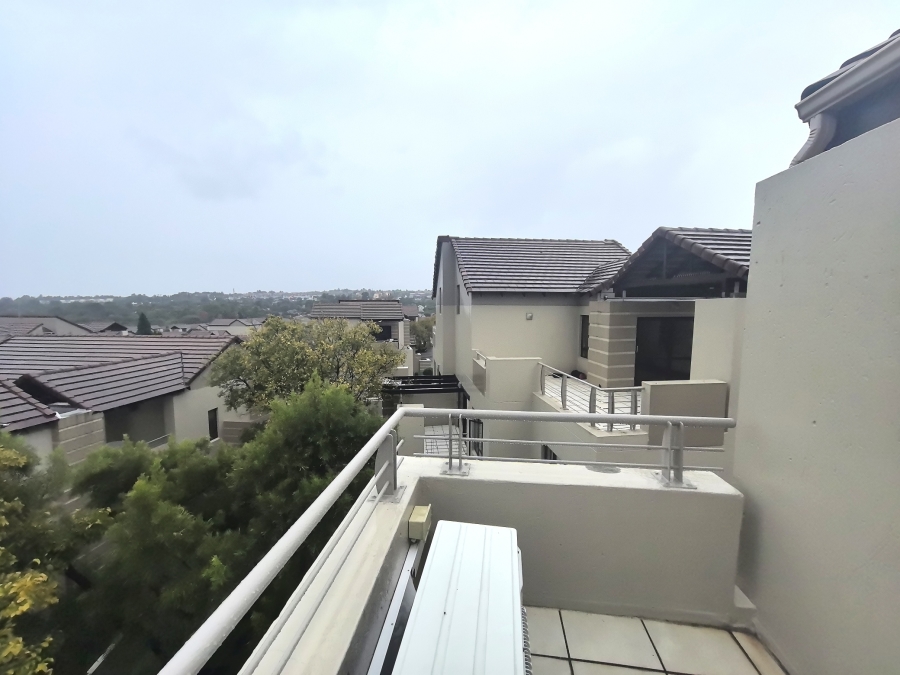 1 Bedroom Property for Sale in Fourways Gauteng