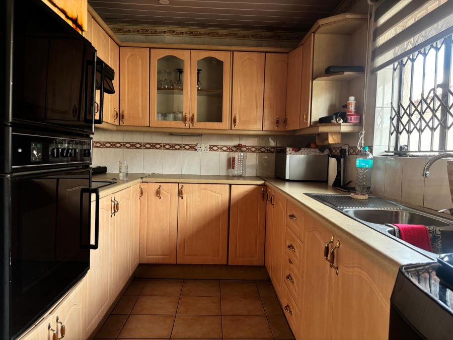 3 Bedroom Property for Sale in Dobsonville Gardens Gauteng