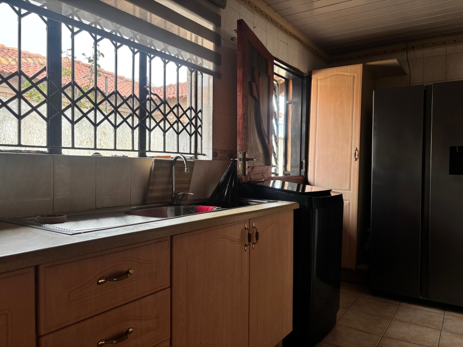 3 Bedroom Property for Sale in Dobsonville Gardens Gauteng
