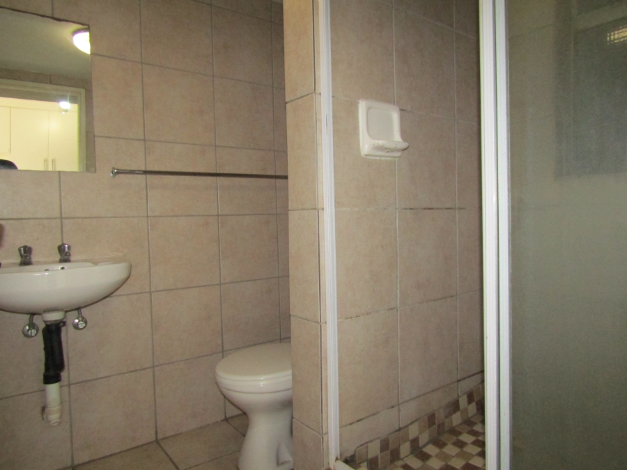 To Let 2 Bedroom Property for Rent in Auckland Park Gauteng