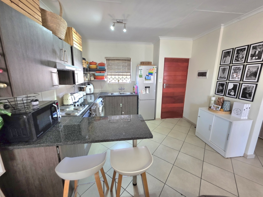 2 Bedroom Property for Sale in The Reeds Gauteng
