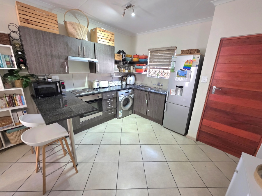 2 Bedroom Property for Sale in The Reeds Gauteng