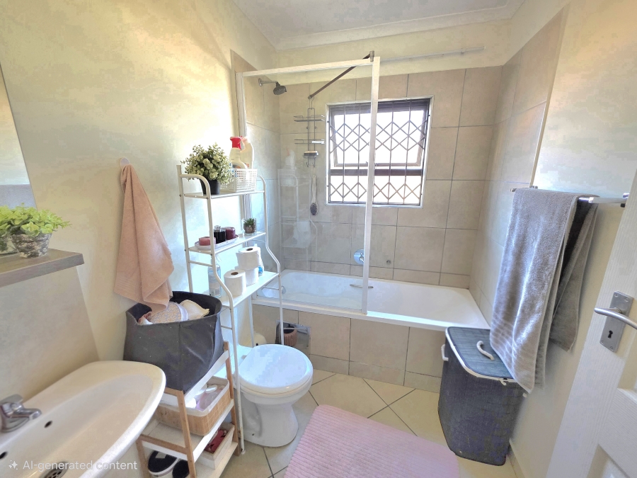 2 Bedroom Property for Sale in The Reeds Gauteng