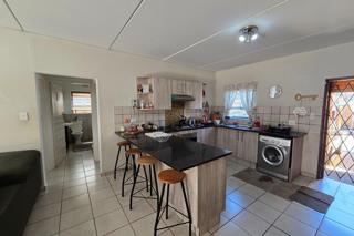2 Bedroom Property for Sale in Norton Small Farms Gauteng