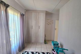 2 Bedroom Property for Sale in Norton Small Farms Gauteng