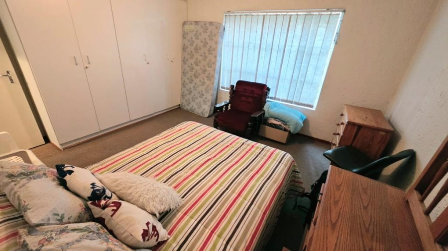 2 Bedroom Property for Sale in Albemarle Gauteng