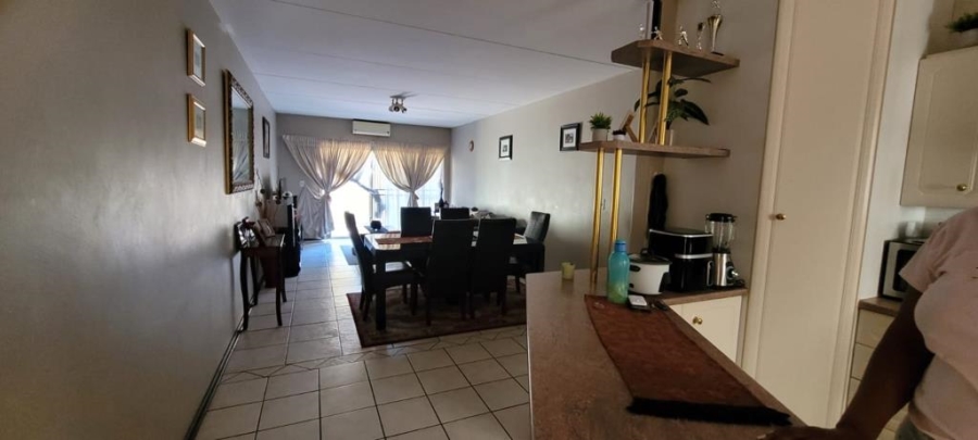 2 Bedroom Property for Sale in New Redruth Gauteng