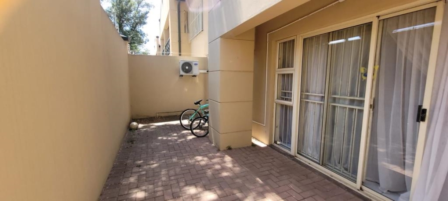 2 Bedroom Property for Sale in New Redruth Gauteng