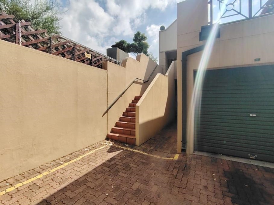 2 Bedroom Property for Sale in New Redruth Gauteng
