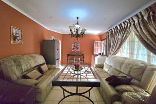 3 Bedroom Property for Sale in Brackendowns Gauteng