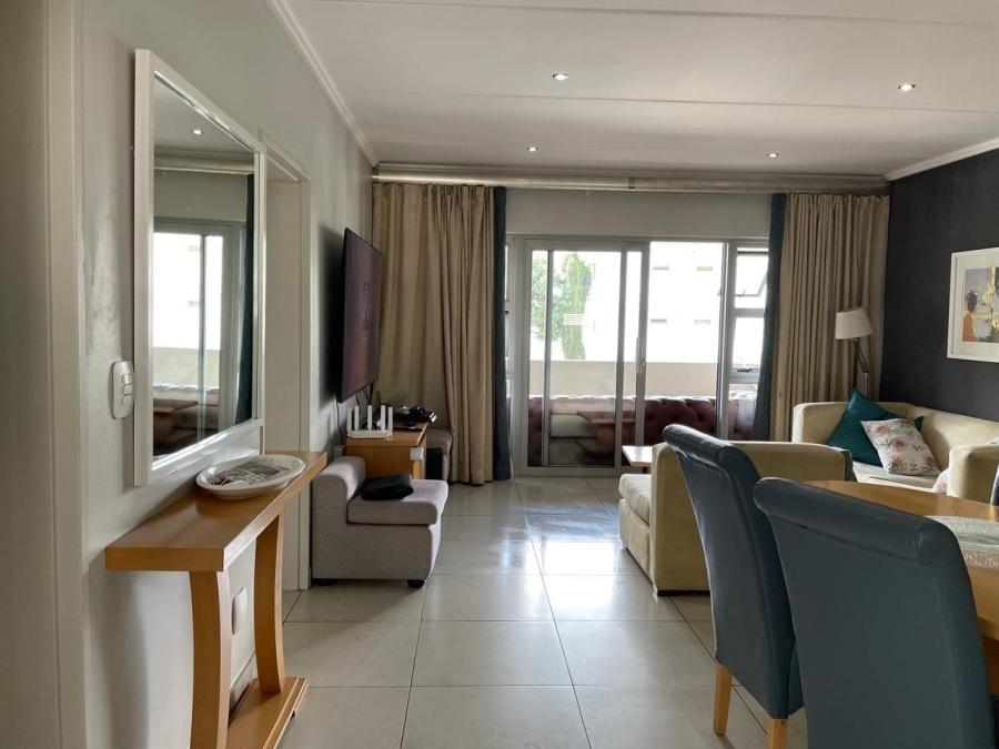 To Let 2 Bedroom Property for Rent in Sandown Gauteng