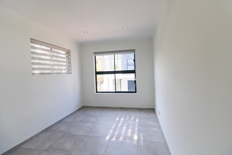 3 Bedroom Property for Sale in Edenburg Gauteng