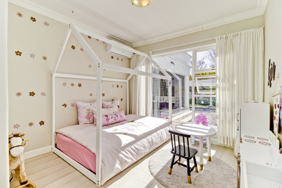 To Let 4 Bedroom Property for Rent in Dainfern Golf Estate Gauteng