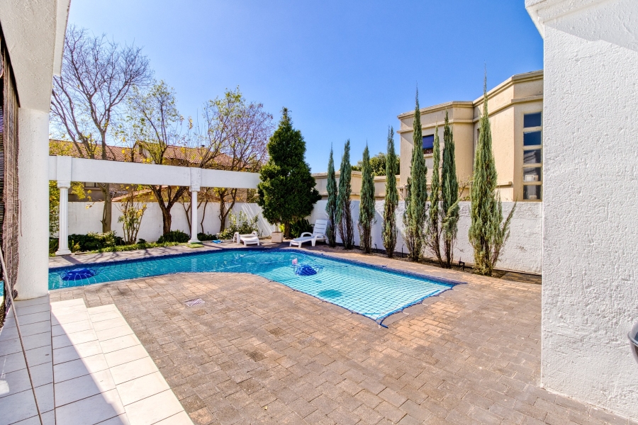 To Let 4 Bedroom Property for Rent in Dainfern Golf Estate Gauteng