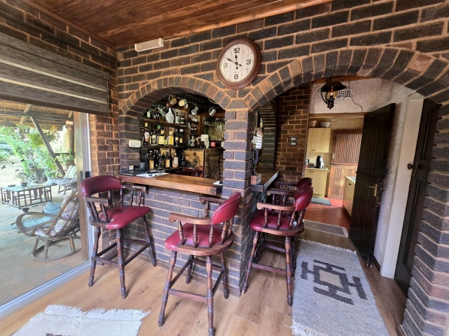 4 Bedroom Property for Sale in Homestead Apple Orchards Gauteng