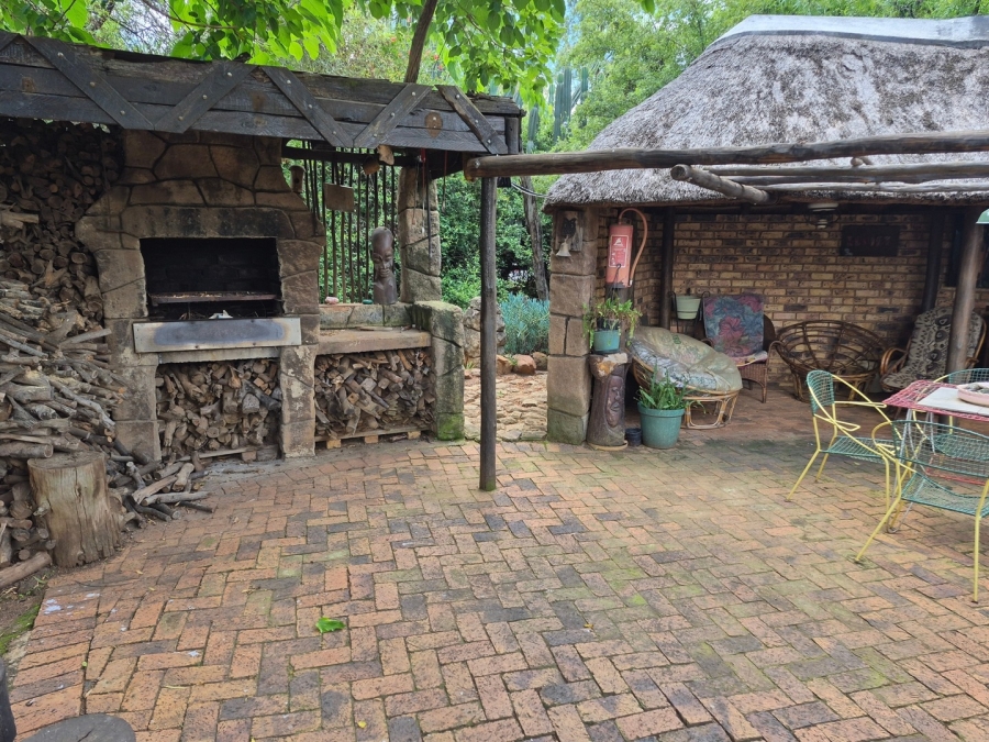 4 Bedroom Property for Sale in Homestead Apple Orchards Gauteng
