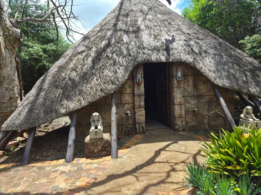 4 Bedroom Property for Sale in Homestead Apple Orchards Gauteng