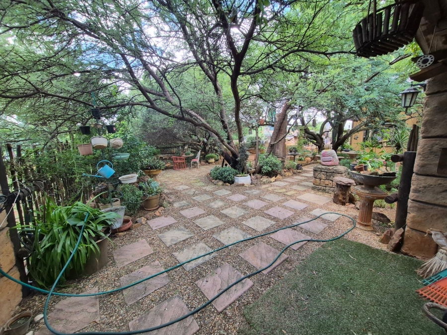 4 Bedroom Property for Sale in Homestead Apple Orchards Gauteng