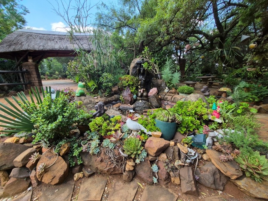 4 Bedroom Property for Sale in Homestead Apple Orchards Gauteng