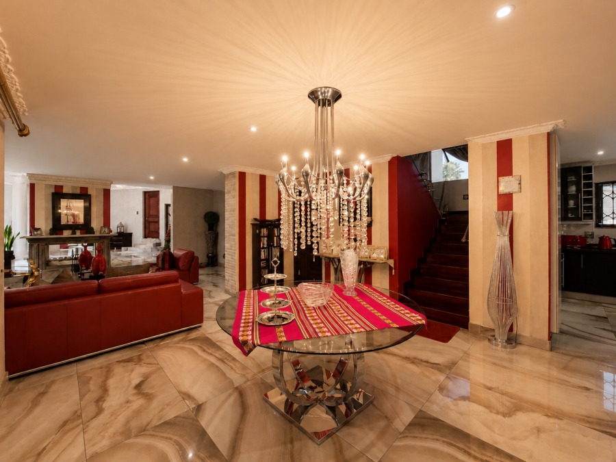 7 Bedroom Property for Sale in Raslouw Gauteng