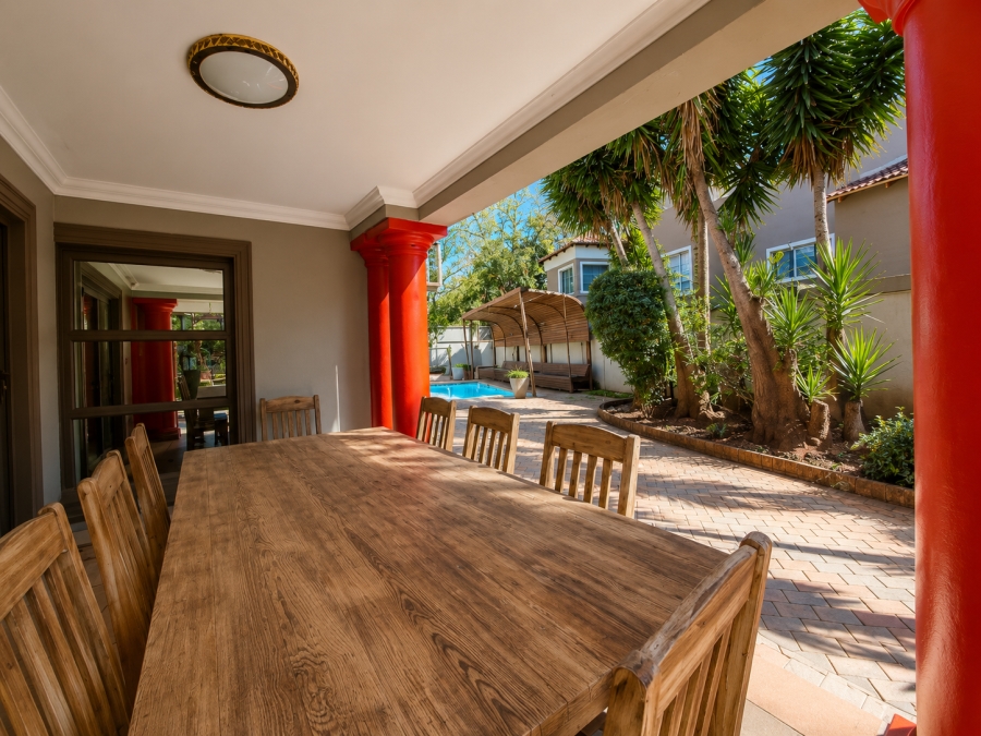 7 Bedroom Property for Sale in Raslouw Gauteng