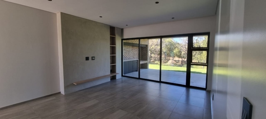 To Let 2 Bedroom Property for Rent in Sable Hills Gauteng