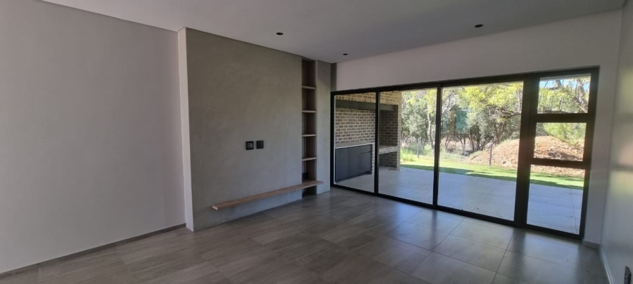 To Let 2 Bedroom Property for Rent in Sable Hills Gauteng