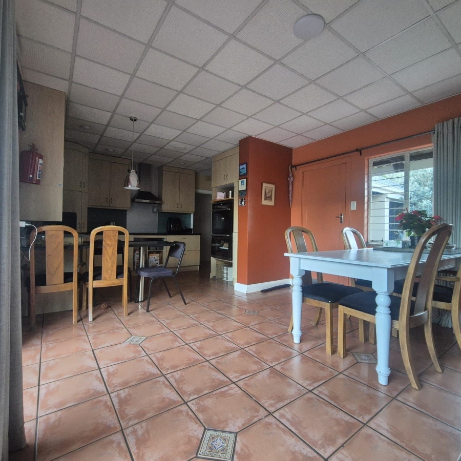4 Bedroom Property for Sale in Rant En Dal Gauteng