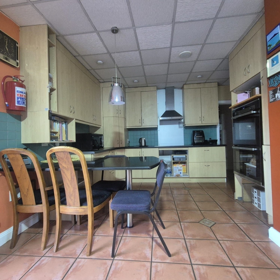4 Bedroom Property for Sale in Rant En Dal Gauteng