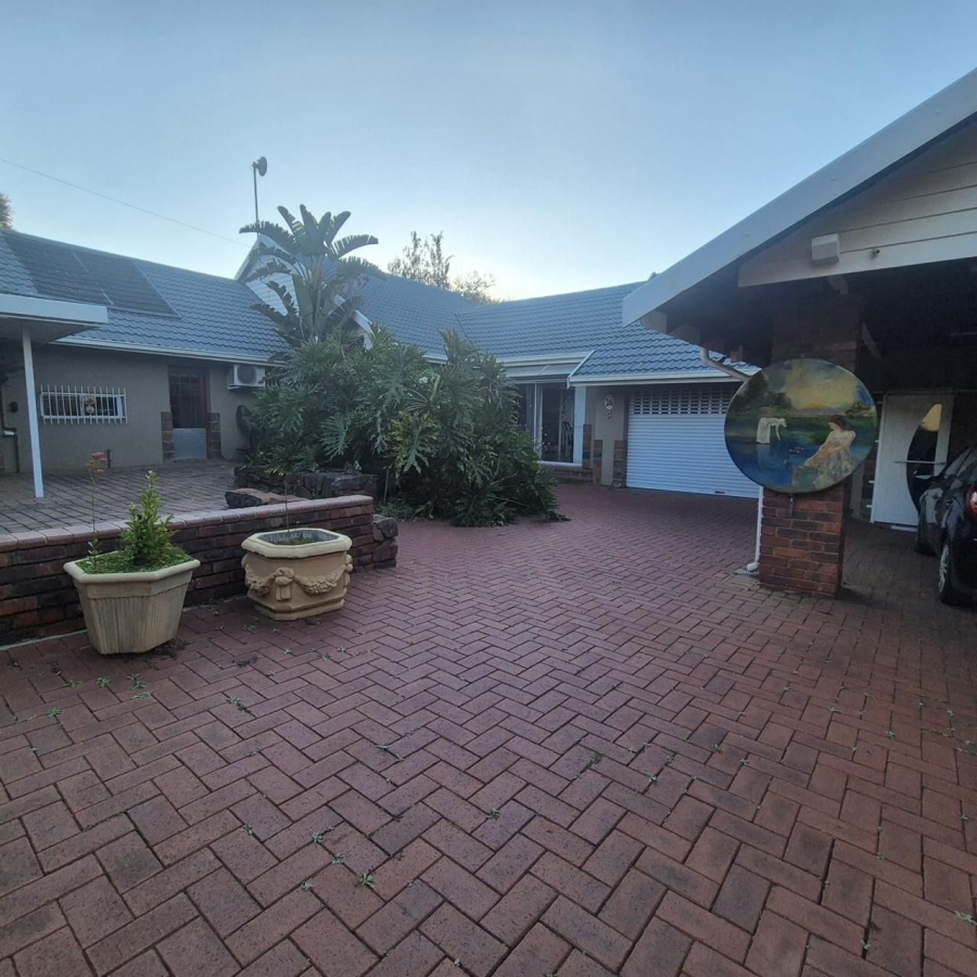 4 Bedroom Property for Sale in Rant En Dal Gauteng