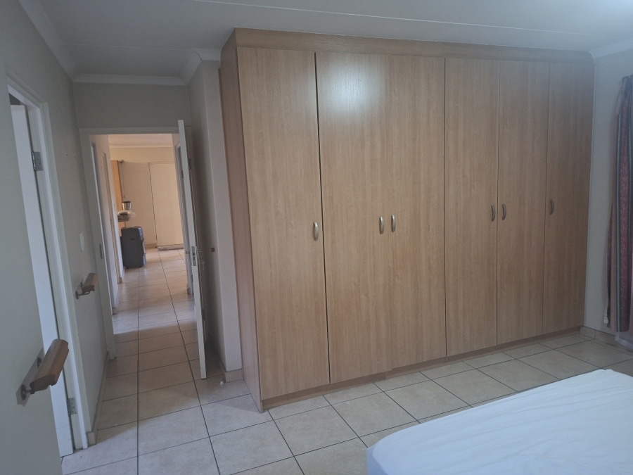 2 Bedroom Property for Sale in Willow Park Manor Gauteng