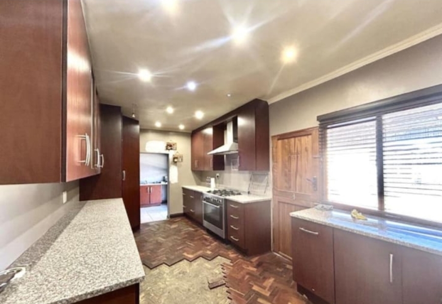 3 Bedroom Property for Sale in Silverton Gauteng