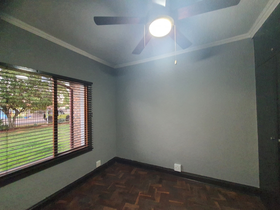 3 Bedroom Property for Sale in Silverton Gauteng