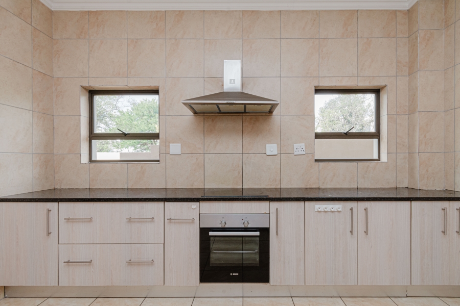 3 Bedroom Property for Sale in Beverley Gauteng