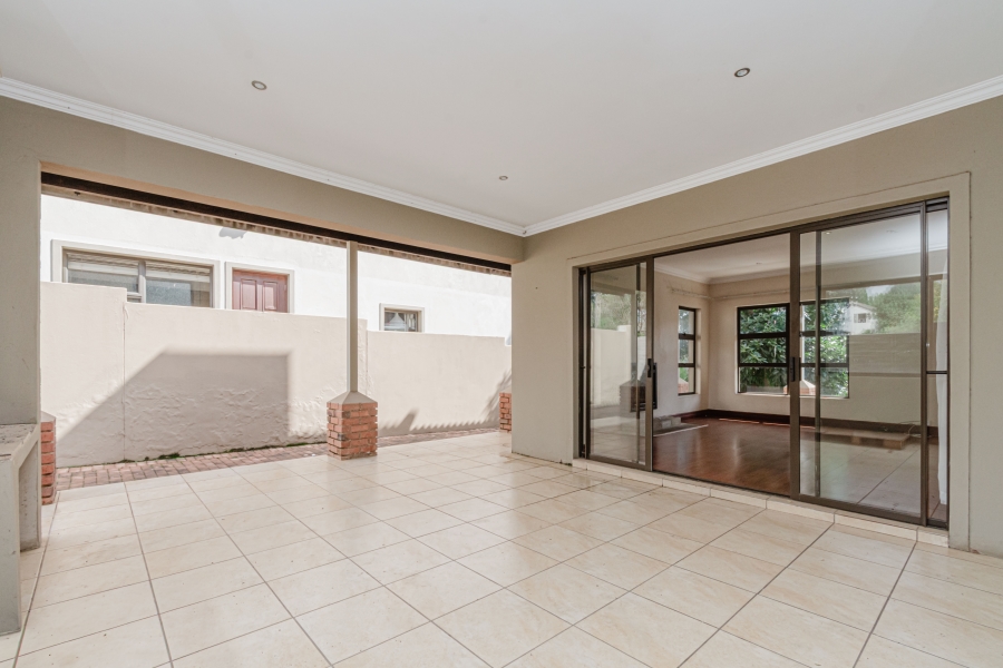3 Bedroom Property for Sale in Beverley Gauteng