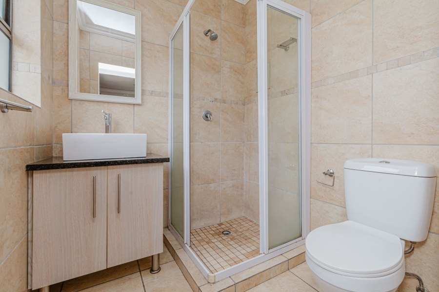 3 Bedroom Property for Sale in Beverley Gauteng