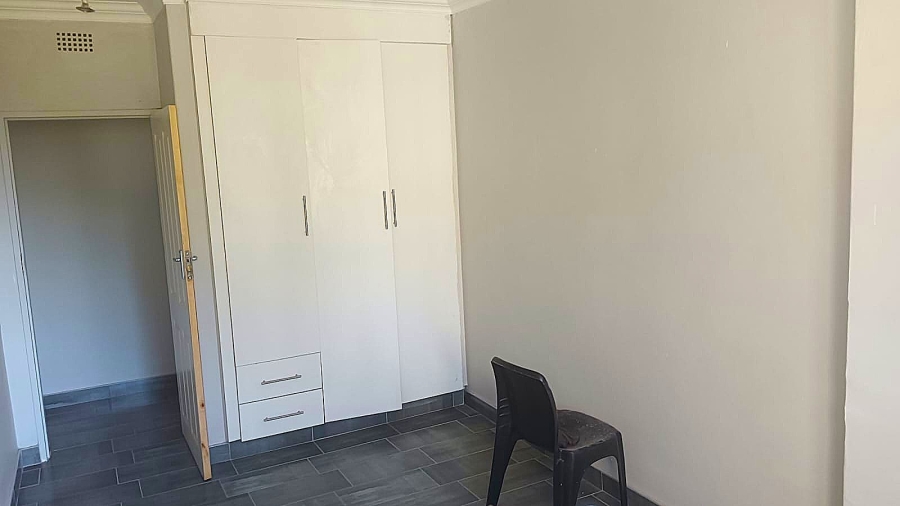 To Let 3 Bedroom Property for Rent in Esther Park Gauteng