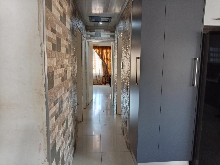 3 Bedroom Property for Sale in Crystal Park Gauteng
