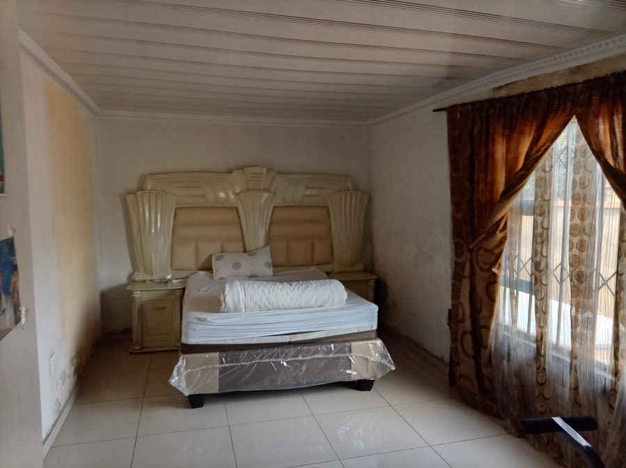 3 Bedroom Property for Sale in Crystal Park Gauteng