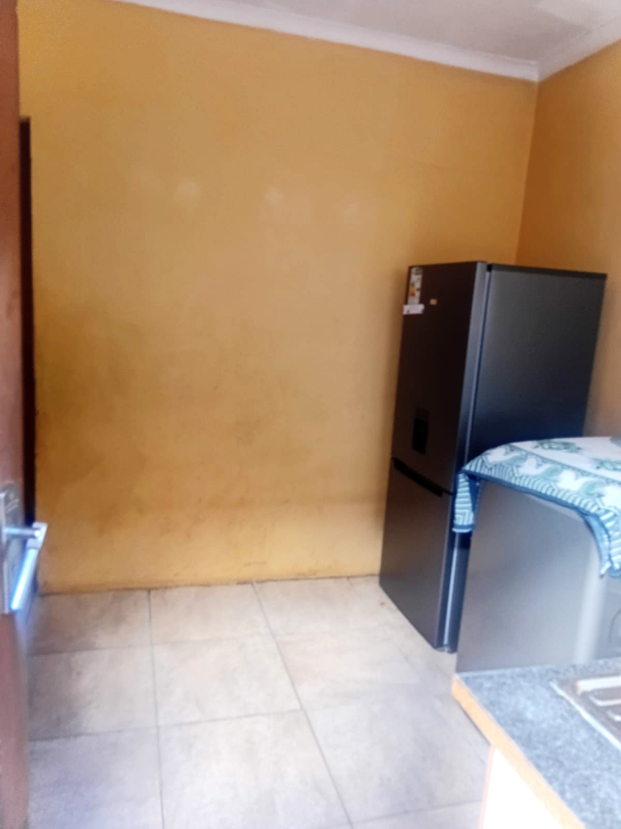 8 Bedroom Property for Sale in Tokoza Gauteng